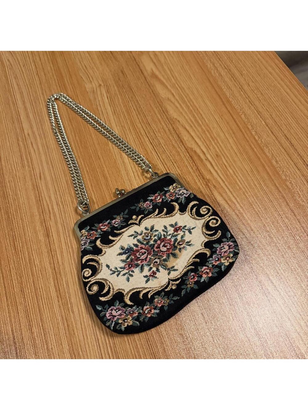 Vintage floral tapestry kiss lock purse from japan